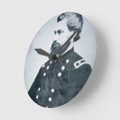 Oliver Otis Howard (写真b/w) ラウンド壁時計 (傾斜)