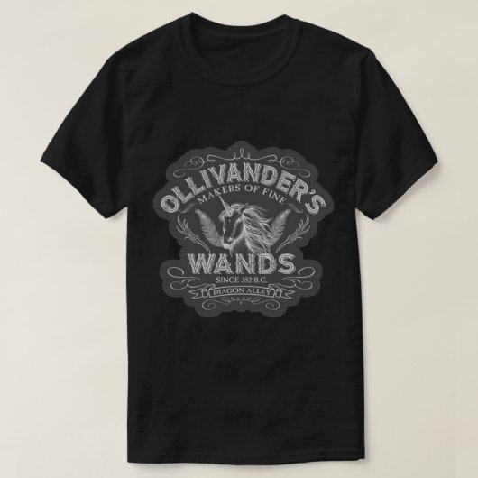 Ollivander's Wandsステッカー.png Tシャツ (デザイン正面)