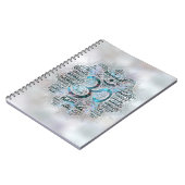 OMを持つはすの曹灰長石のナマステの単語の芸術 ノートブック (左側)