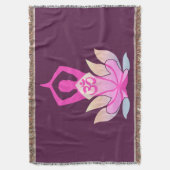 OMナマステスピリチュアルロータスフラワーヨガオンプラム スローブランケット (正面縦)