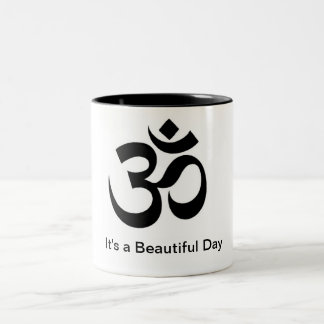 Om美しい日のマグ ツートーンマグカップ