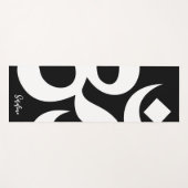 Om記号(名パーソナライズされた前：黒と白) ヨガマット (正面(横))