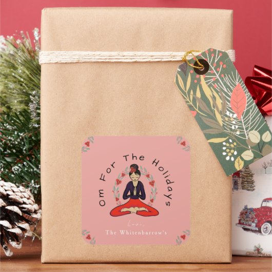 'Om For The Holidays' ヨガとリースのカード スクエアシール (クリスマス)