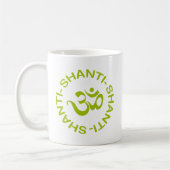 Om Shanti Shanti Shantiのギフト コーヒーマグカップ (左)