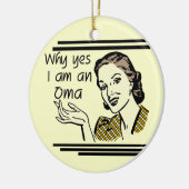 OmaのレトロのTシャツおよびギフト セラミックオーナメント (左)