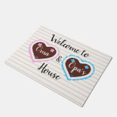 Oma and Opa's Houseへようこそ – かわいい ドアマット (アングル)