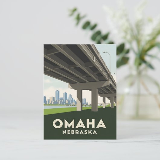 Omaha Nebraska skyline underneath a large overpass ポストカード (スタンド正面)