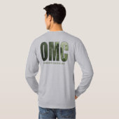 OMCのロゴのずっと袖のTシャツ Tシャツ (裏面フル)