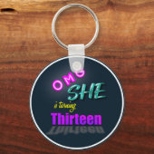 OMG彼女は13の誕生日パーティーを回している キーホルダー (正面)