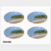 On a ビーチのどこかのステッカー 楕円形シール (シート)