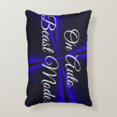 On Auto Beast Mode Geometric Accent Pillow アクセントクッション (正面(垂直))