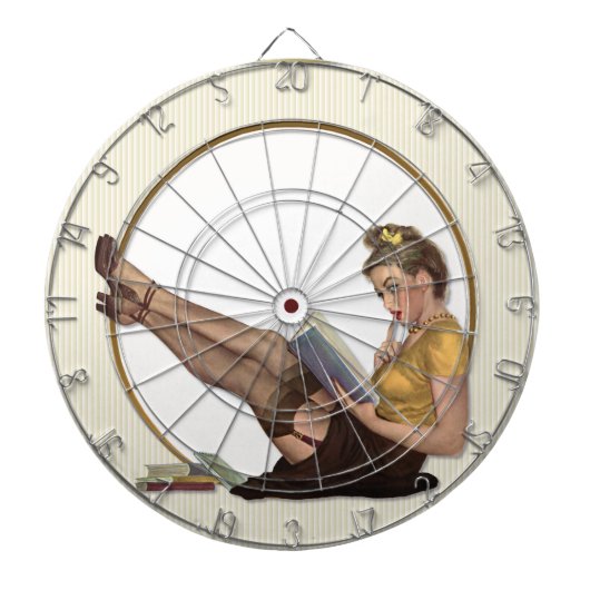 On Break Pin Up Girl ダーツボード (正面)