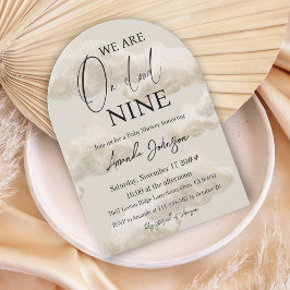 On Cloud Nine 9ベージュウォーターカラースカイ赤ちゃんシャワー 招待状