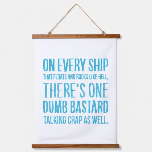 On Every Ship 吊り下げ型タペストリー (正面)