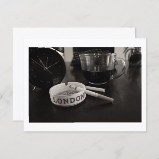 On London Time by J. H. Thornton: ApproachableWolf ポストカード (正面/裏面)