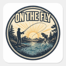 On The Fly — 日の出にキャスティングするフライフィッシャーマン