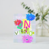 "On Vacation" 80s Retro ポストカード (スタンド正面)