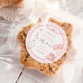 ONE かわいいガチョウ ピンクのリボン 1歳の誕生日パーティー ラウンドシール
