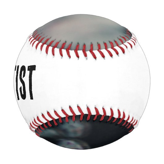One 野球ボール (裏面)