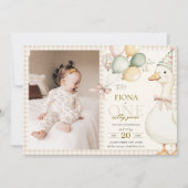 One 間抜け Goose Gingham Neutral 1st Birthday Photo 招待状 (正面)