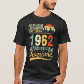 One A Kind Ltd Edition Sep 1962 60年Bei Tシャツ (正面)