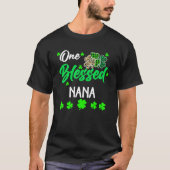 One Blessed Nana Clover St Patrick's Day Irish Tシャツ (正面)