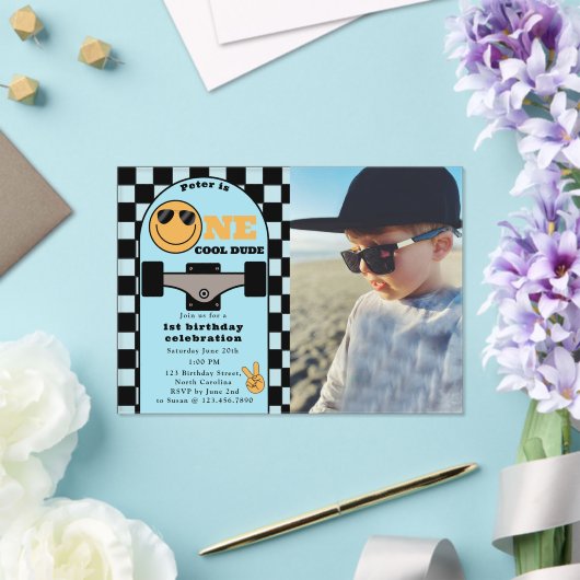 One Cool Dude 1st First Birthday Skateboard Photo アクリル招待状 (インサイチュ (ウェディング))