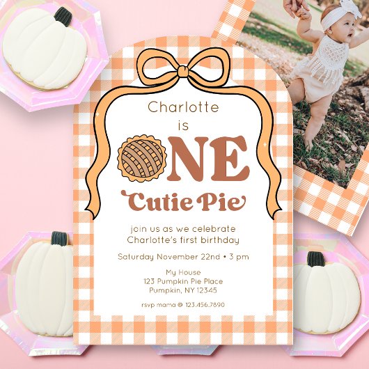 One Cutie Pie 1st Birthday Photo Invitation 招待状