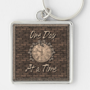 One Day At A Time Quote Slogan Old Clock キーホルダー