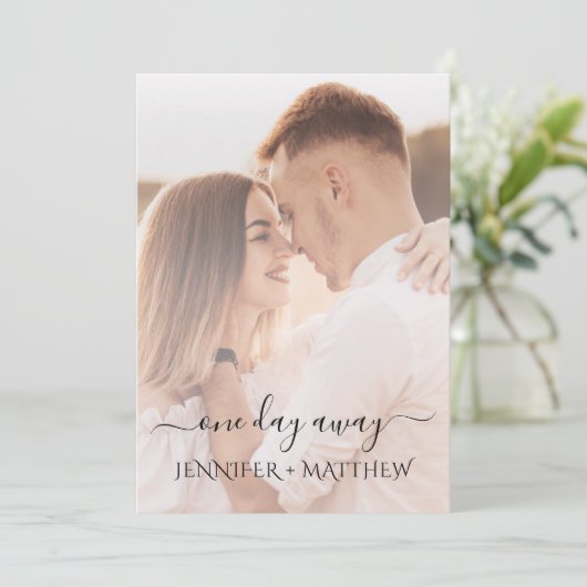 One Day Away Photo Rehearsal Dinner  招待状 (スタンド正面)