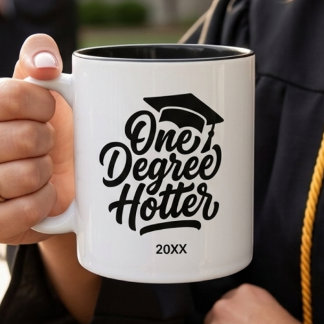One Degree Hotter Graduation Senior Class of 2026  ツートーンマグカップ