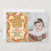 One Groovy Babeレトロレインボー1stバースデーフォト 招待状 (正面)
