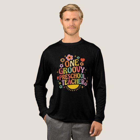 One groovy preschool teacher トライブレンドＴシャツ (正面全体)