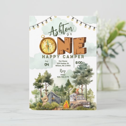 One Happy Camper First Birthday Invitation 招待状 (スタンド正面)