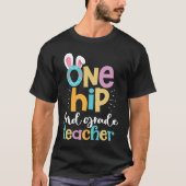 One Hip 2nd Grade Teacher Cute Happy Easter Bunny  Tシャツ (正面)