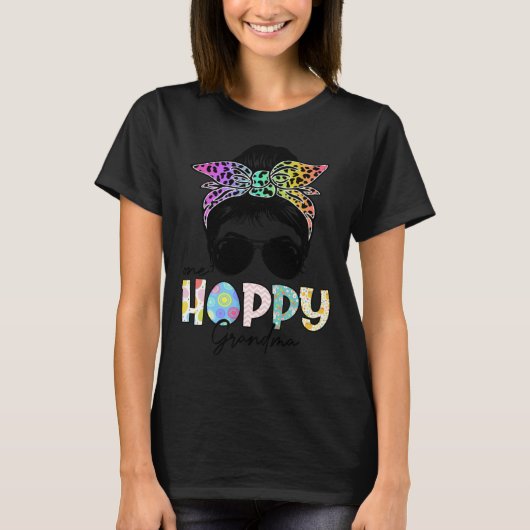 One Hoppy Grandma Leopard Messy Bun Easter Day Tシャツ (正面)