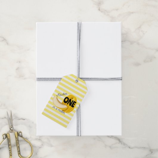 One in a Melon First 1st Birthday Party ギフトタグ (より糸付き)