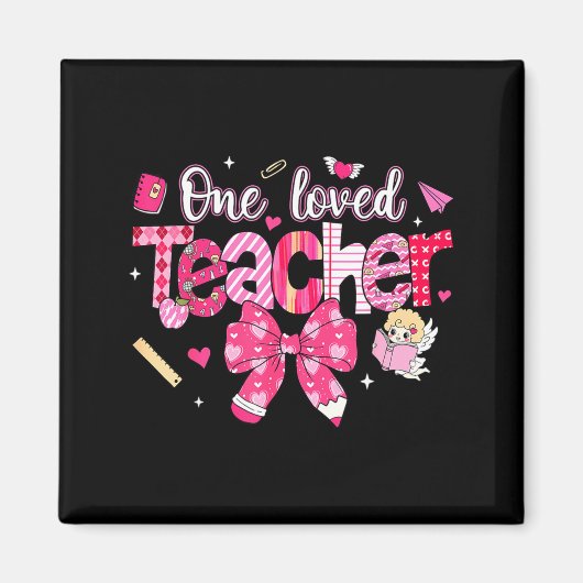 One Loved Teacher Coquette Bow Pencil Valentine Gi マグネット (正面)