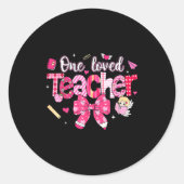 One Loved Teacher Coquette Bow Pencil Valentine Gi ラウンドシール (正面)