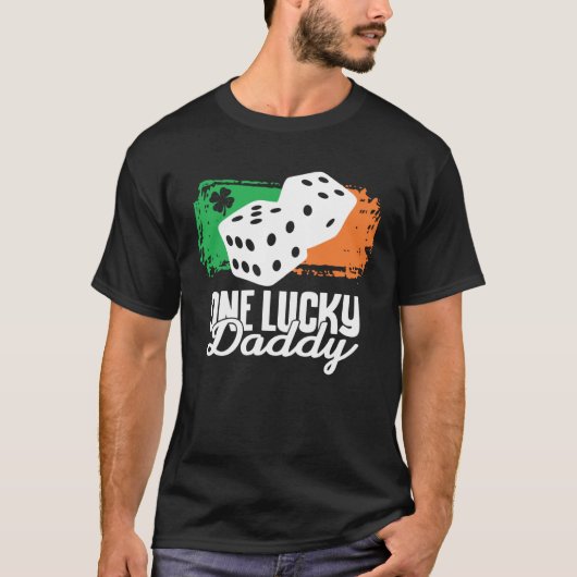 One Lucky Daddy Dice Game Family Group Matching Tシャツ (正面)
