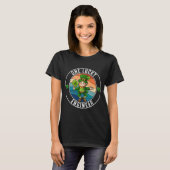 One Lucky Engineer Leprechaun IrishSt patricks Tシャツ (正面フル)