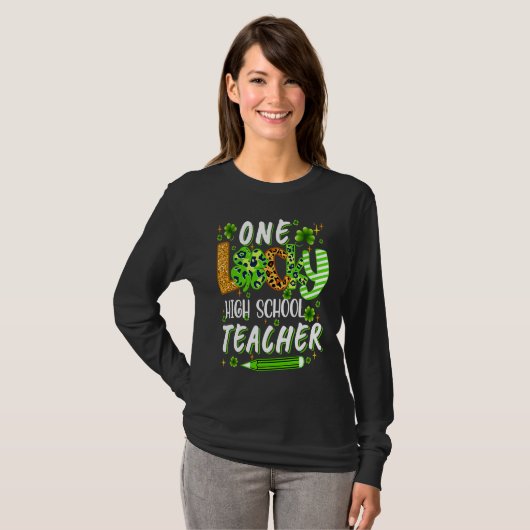 One Lucky High School Teacher Pencil Shamrock St P Tシャツ (正面フル)
