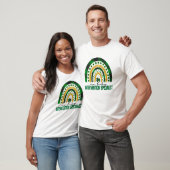 One Lucky Intervention Specialist Rainbow St Patri Tシャツ (ユニセックス)