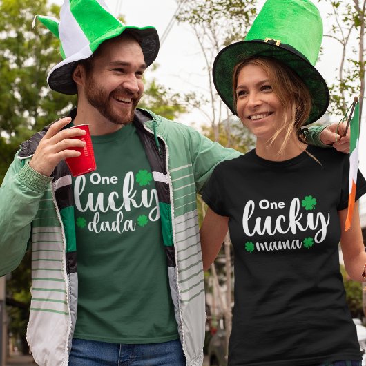 One Lucky Mama Funny St Patrick Day Tシャツ