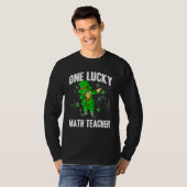 One Lucky Math Teacher St Patricks Day Dabbing Lep Tシャツ (正面フル)