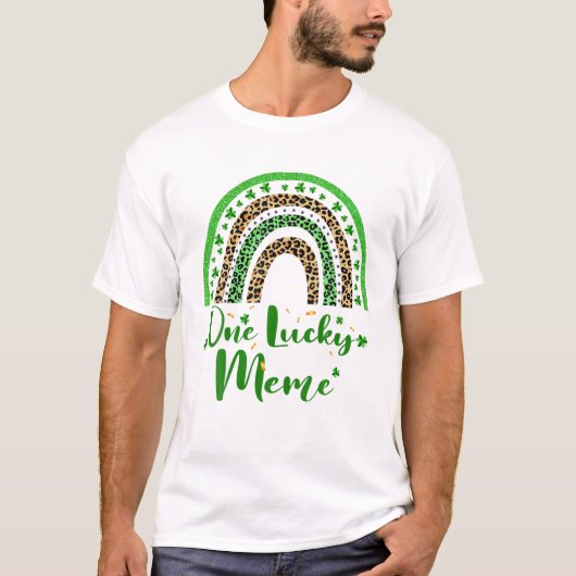 One Lucky Meme Irish Rainbow Leopard Patricks Day Tシャツ (正面)