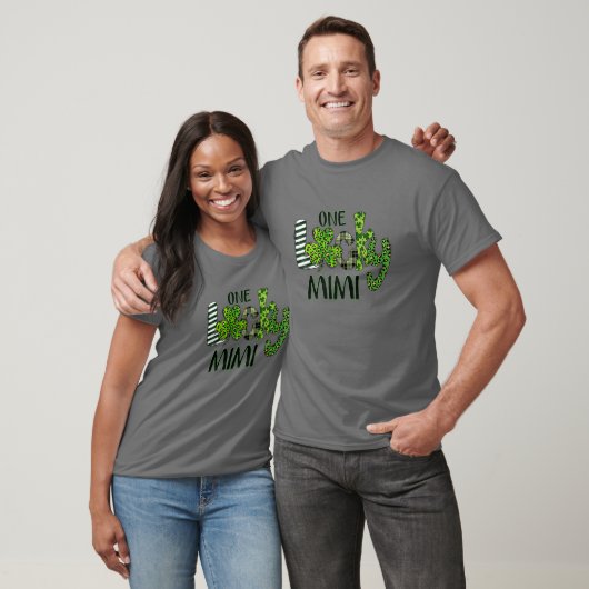 One Lucky Mimi S Shamrock St Patrick's Day Tシャツ (ユニセックス)