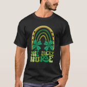 One Lucky Nurse Groovy Retro Rainbow St Patricks D Tシャツ (正面)