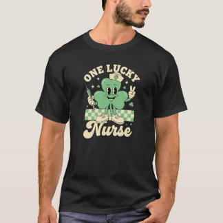 One Lucky Nurse Retro Shamrock Mascot Art Tシャツ