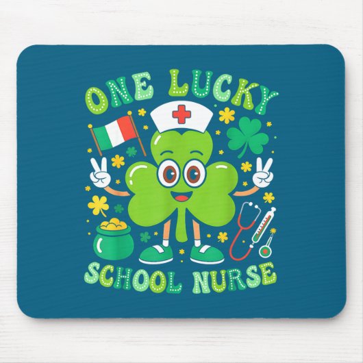 One Lucky School Nurse St Patrick's Day Shamrock I マウスパッド (正面)